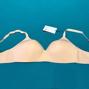 Knix Light Tan wing woman Bra